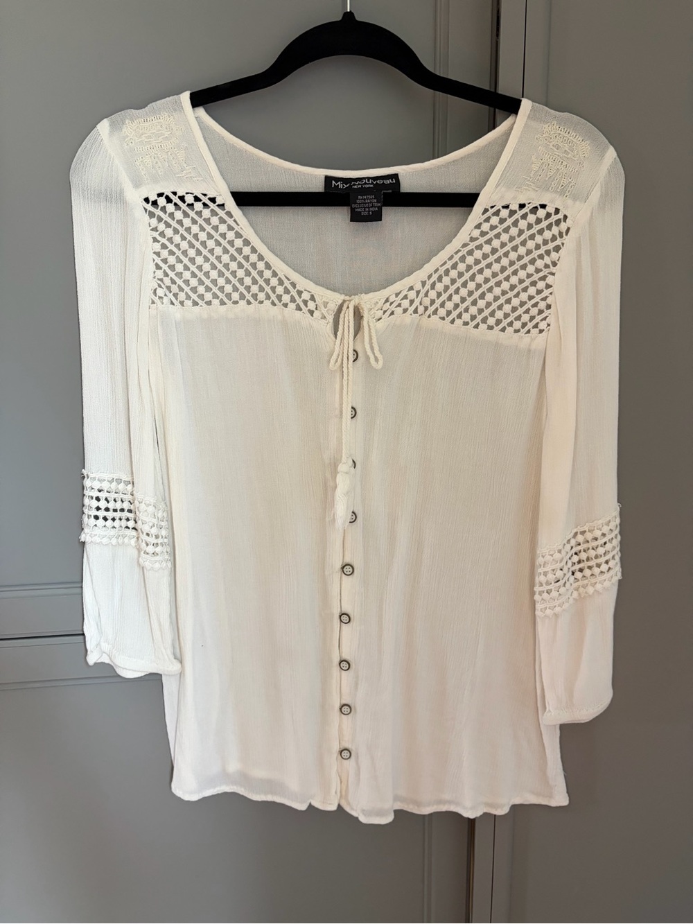Moa Moa Ivory Crochet Yoke Button-Front Peasant Blouse